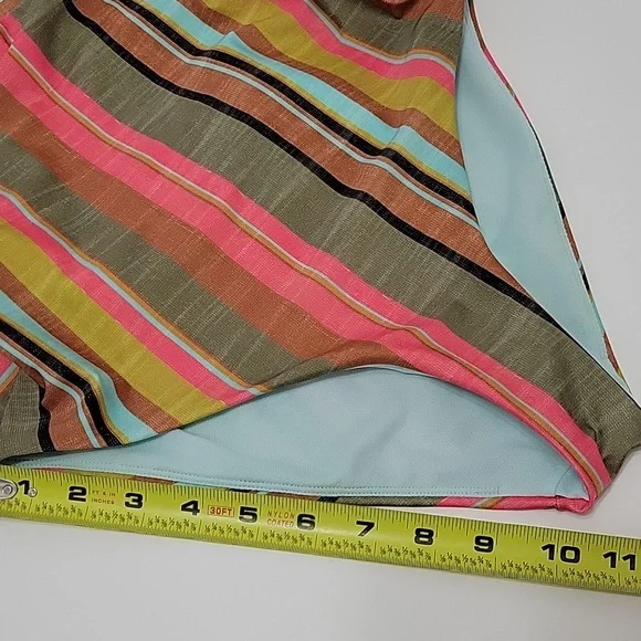 Prana Swimwear - Picture 9 of 10